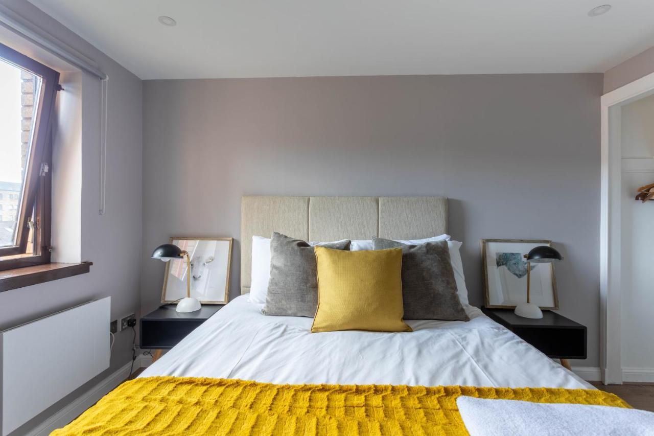 Stunning 1 Bed Merchant City Apartment With Parking Glasgow Eksteriør billede