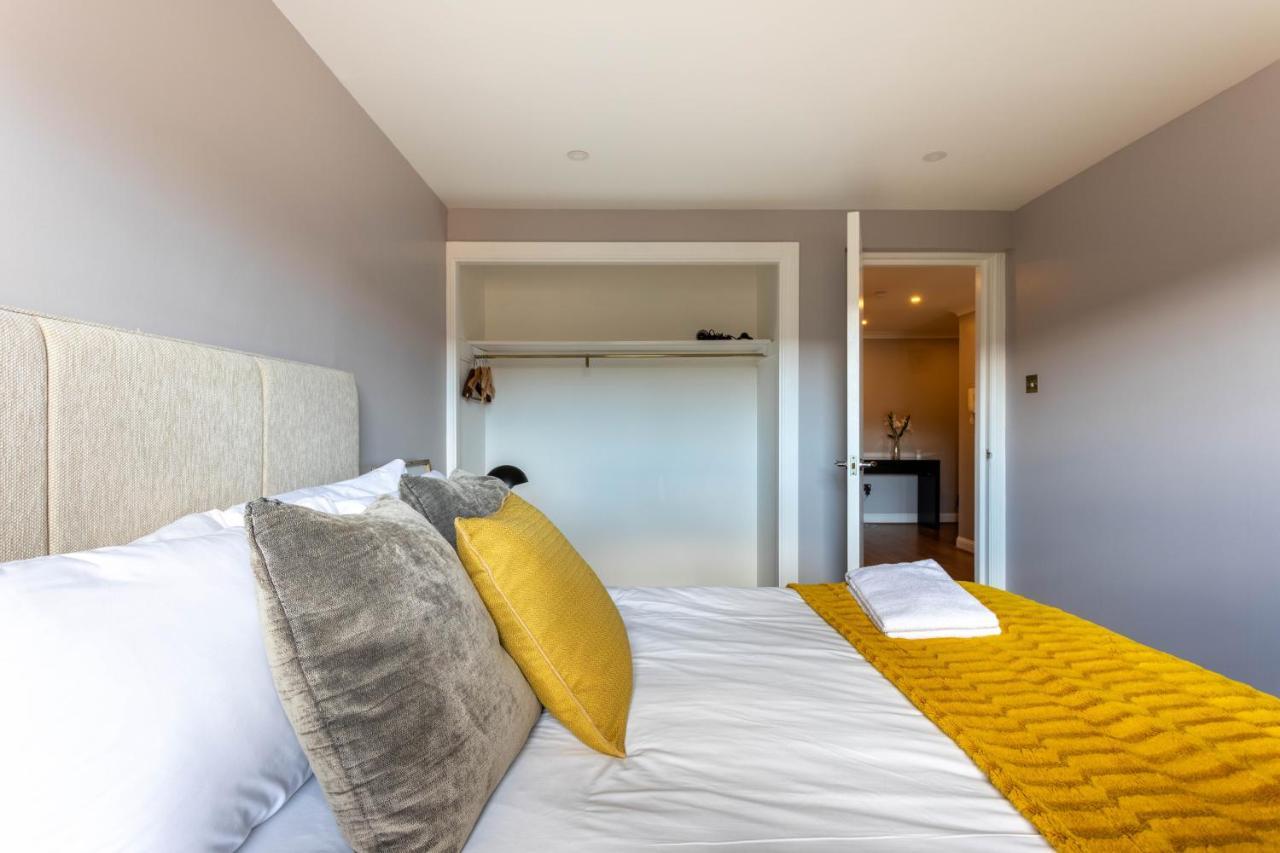 Stunning 1 Bed Merchant City Apartment With Parking Glasgow Eksteriør billede