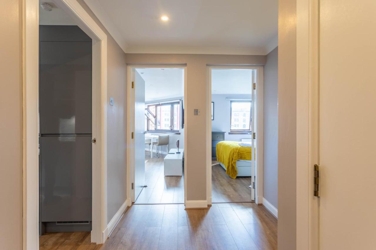 Stunning 1 Bed Merchant City Apartment With Parking Glasgow Eksteriør billede